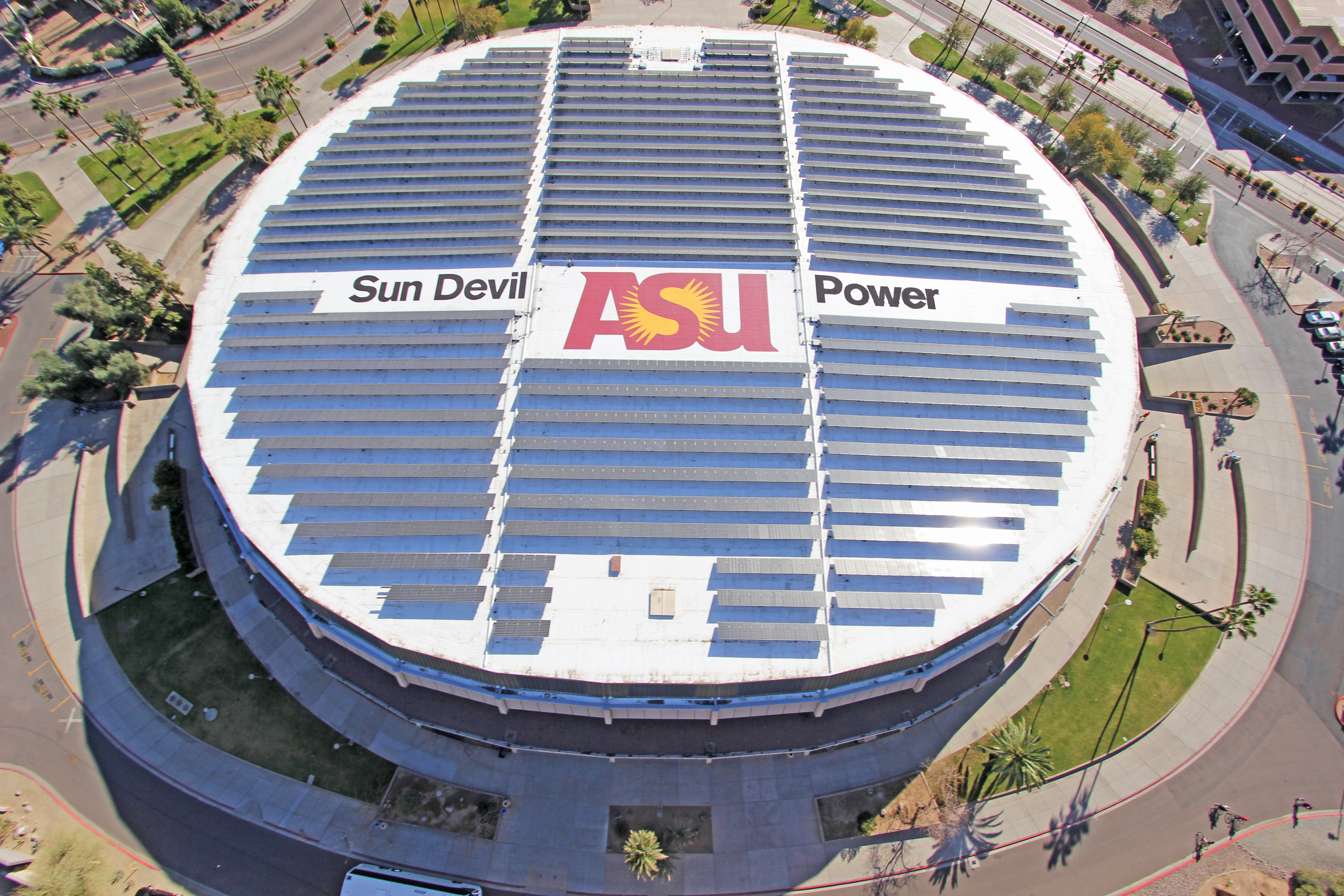 Solar panels atop Wells Fargo Arena.