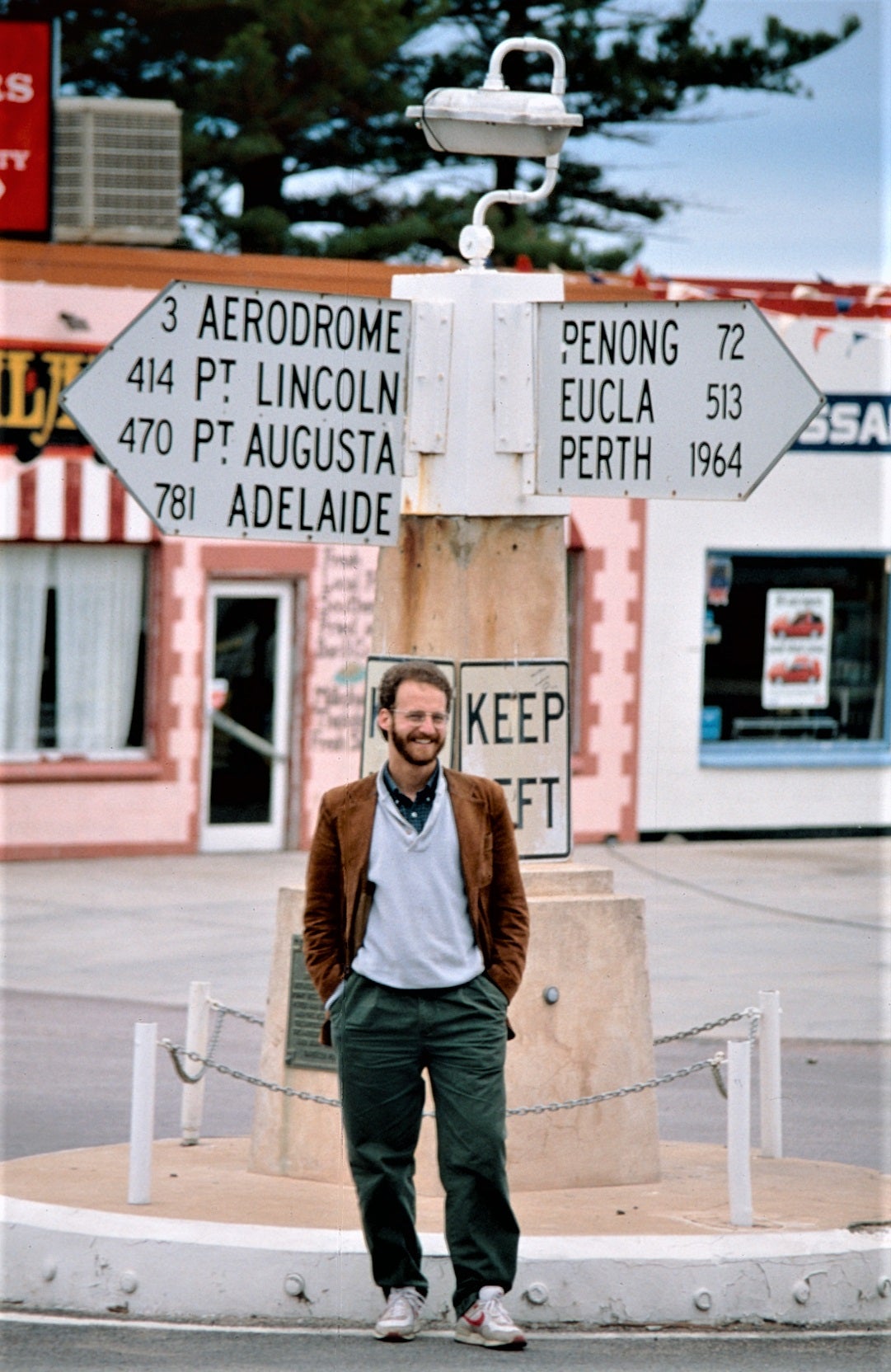 photo of Liebow visiting Australia for research