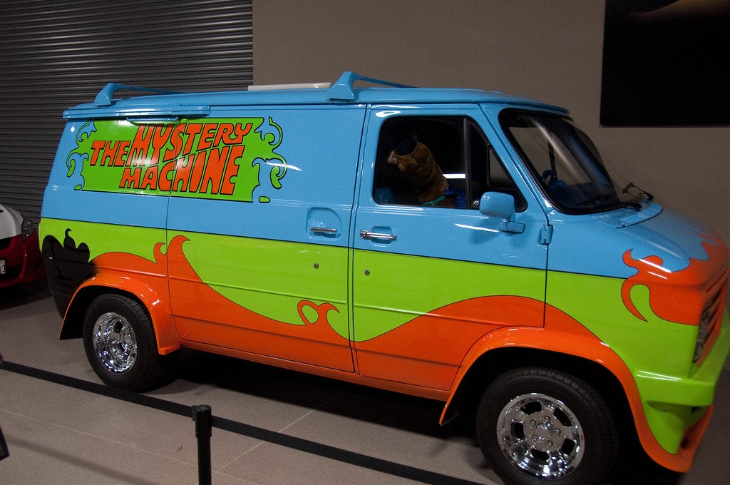 Mystery Machine replica - Ford Econoline