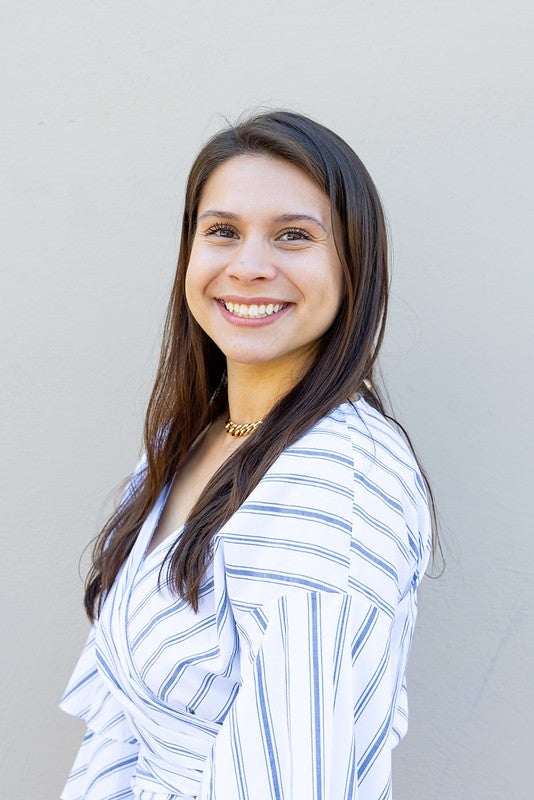 Headshot of Simonne Campos.