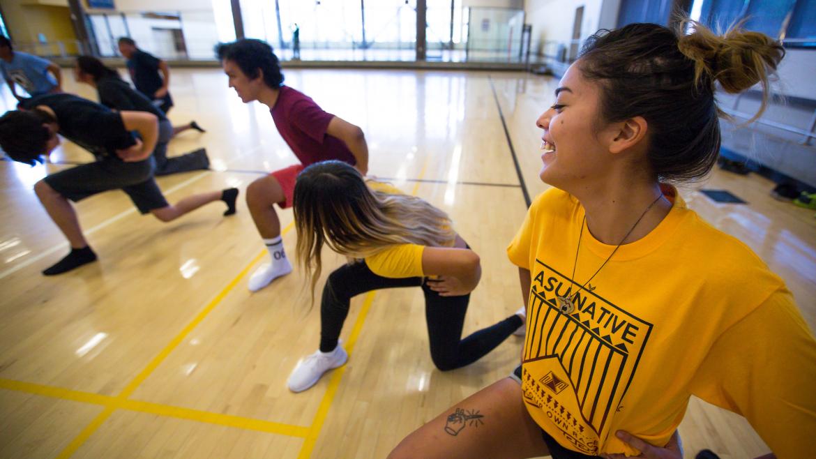 students doing lunge excercises