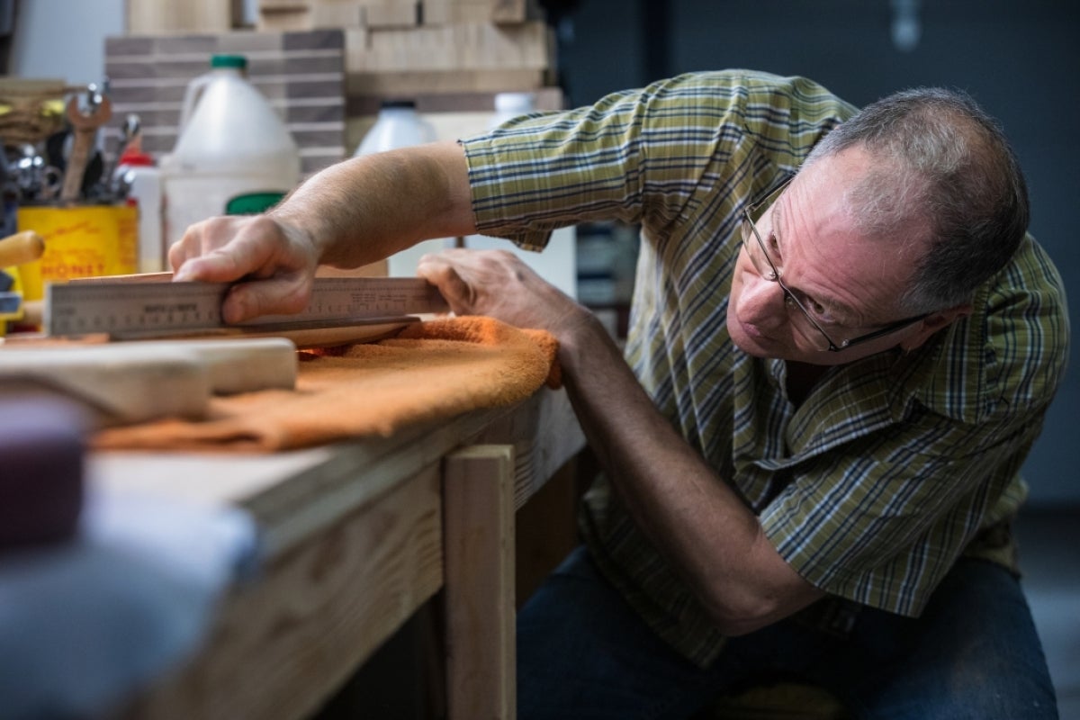 Making sure the rosewood neck is flat