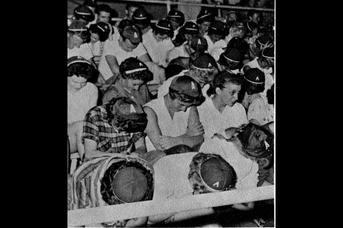 1960 The Sahuaro Yearbook image of freshmen wearing beanies