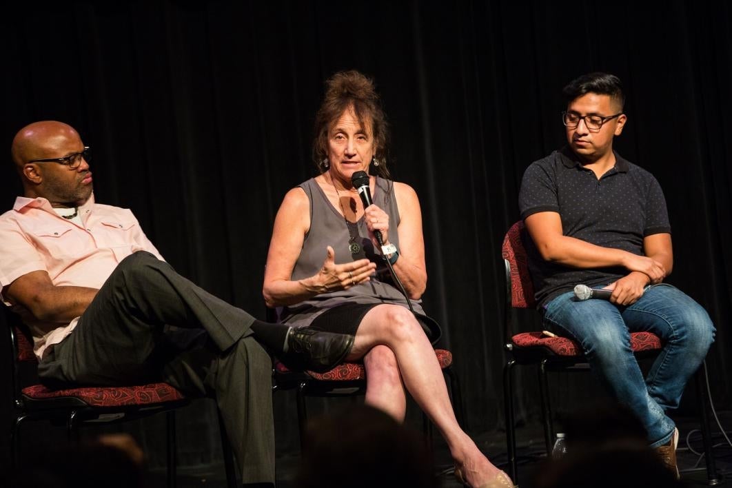 liz lerman speaks to audience