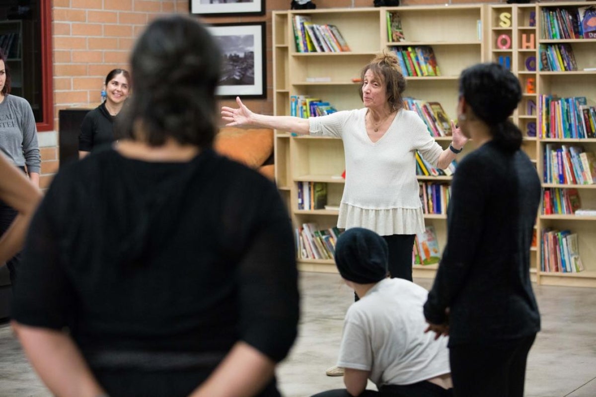 Liz Lerman speaks to participants