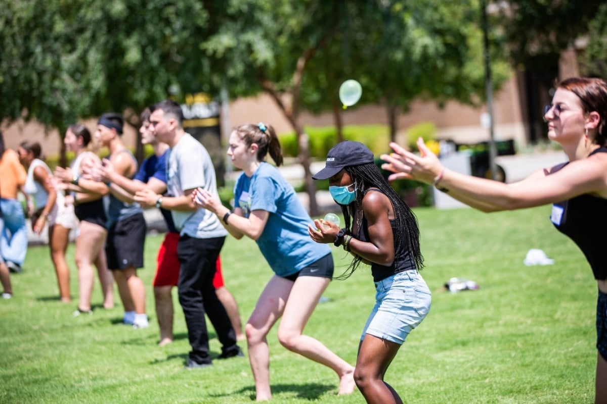 Water balloon toss