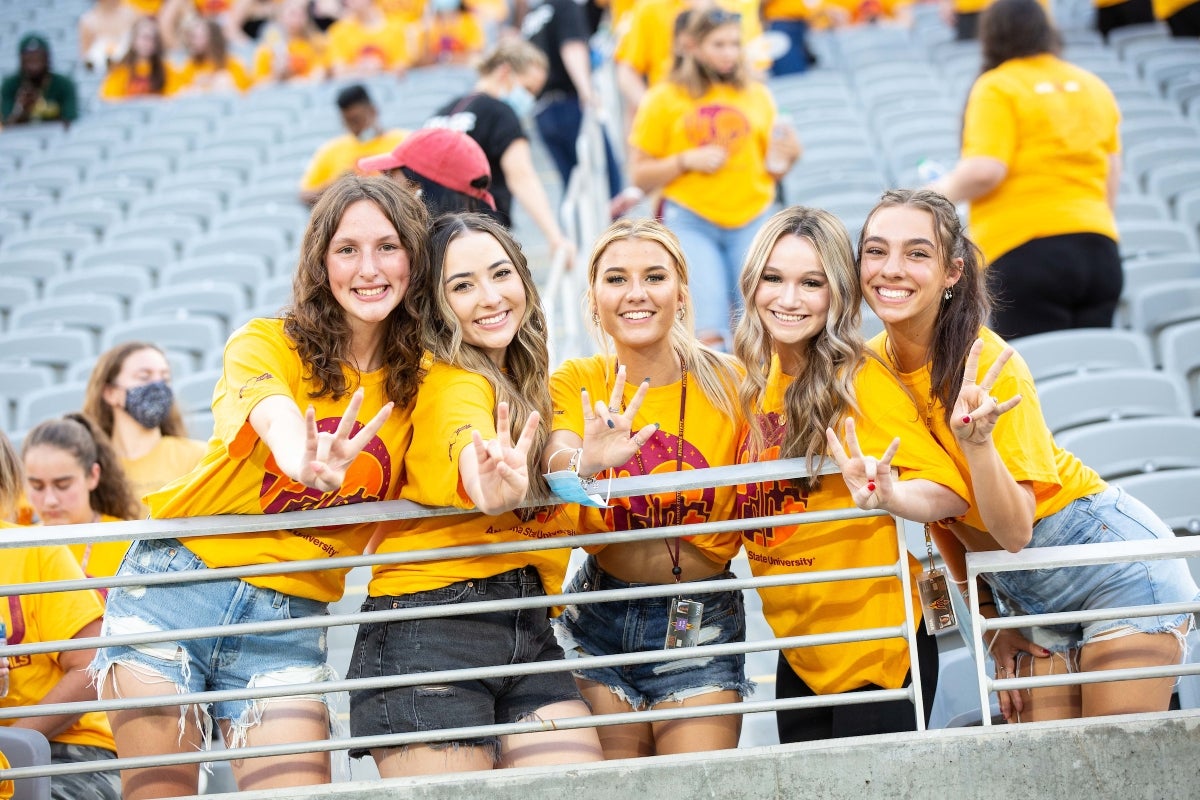 group of friends at Sun Devil Welcome