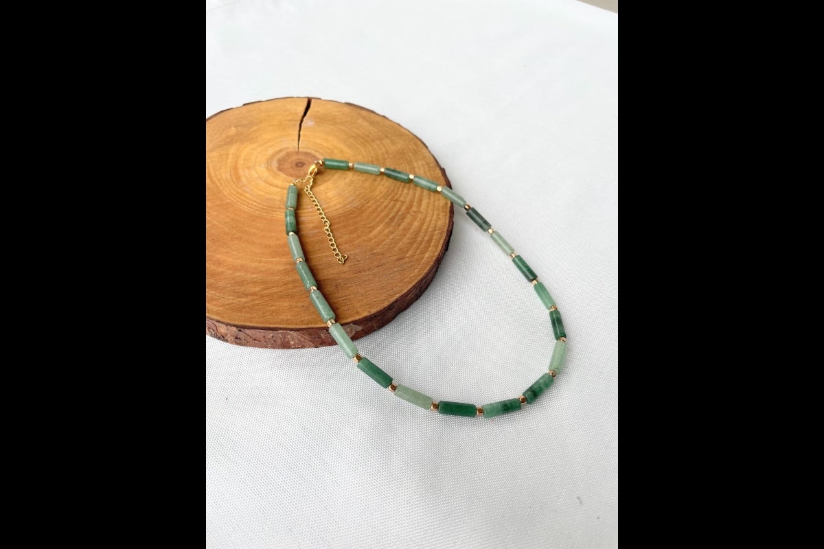 green stone necklace