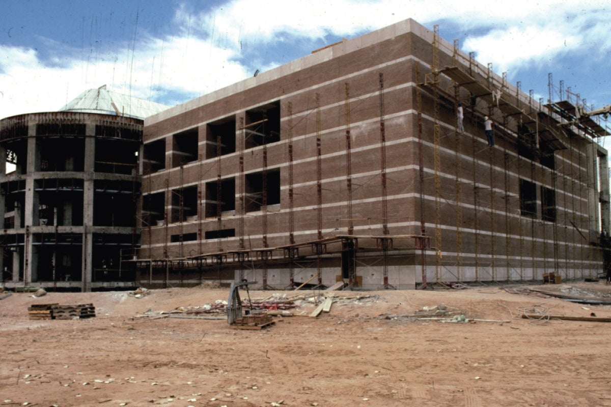 Construction of library building on ASU campus in Glendale