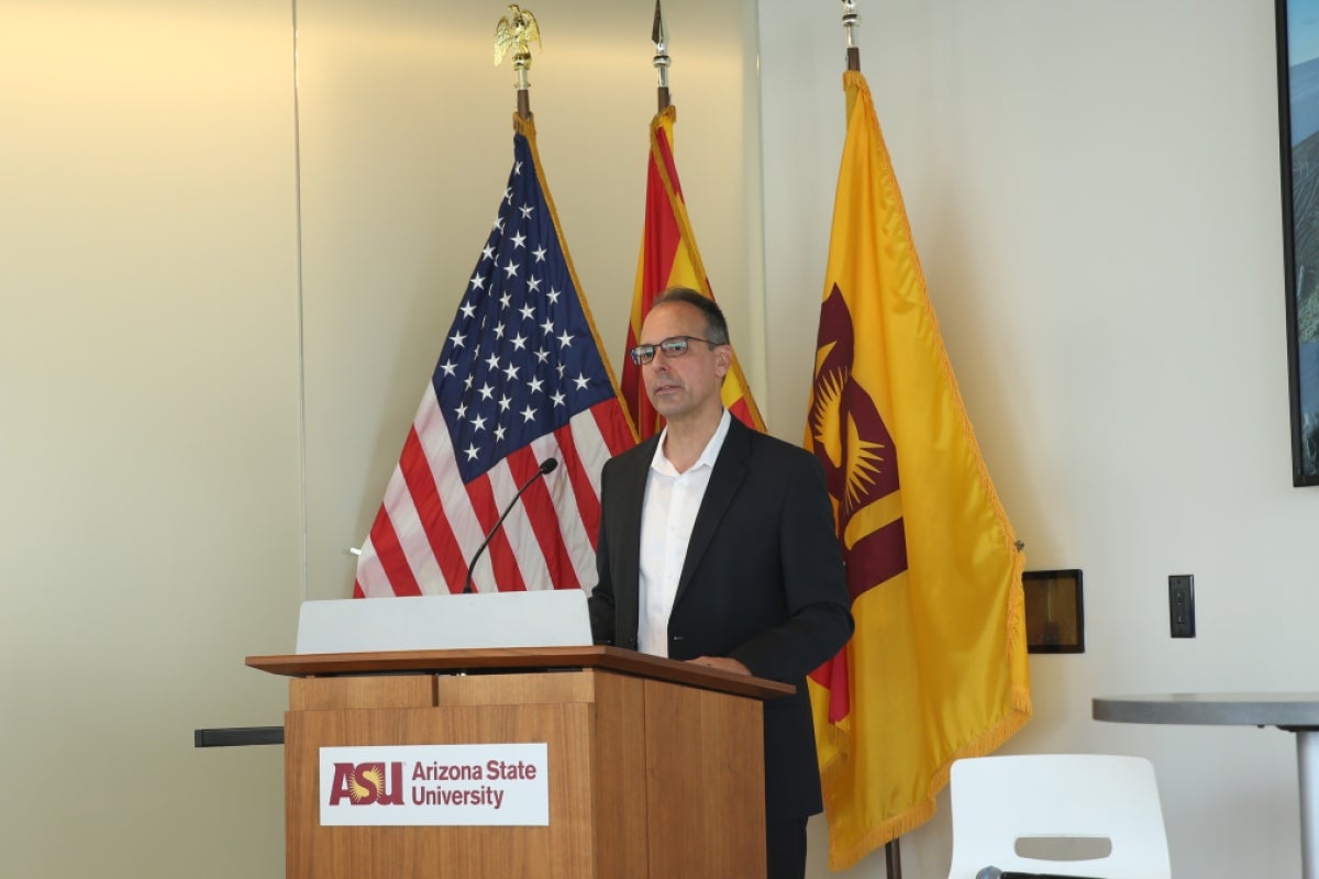 Arthur Daemmrich speaks to the audience