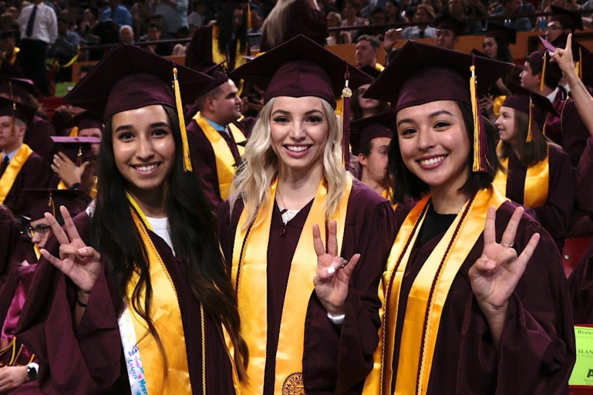 Jessica Campos, Charly McCown, Samantha Brozak