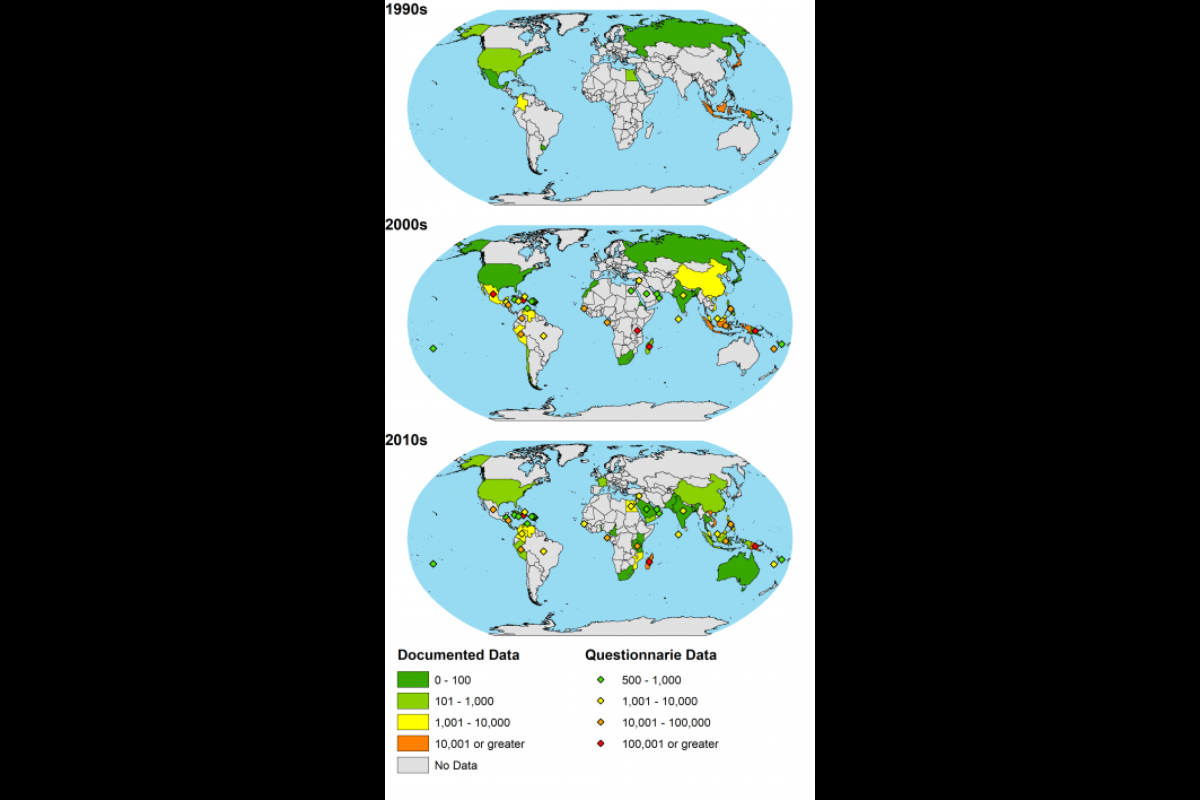 World map showing areas where sea turtles are exploited.