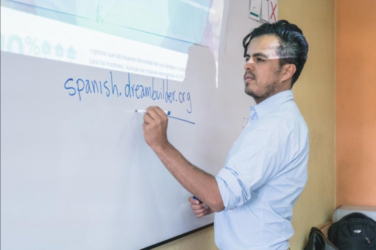 Carlo Altamirano leading a Dreambuilders session with members of the community in Ecuador