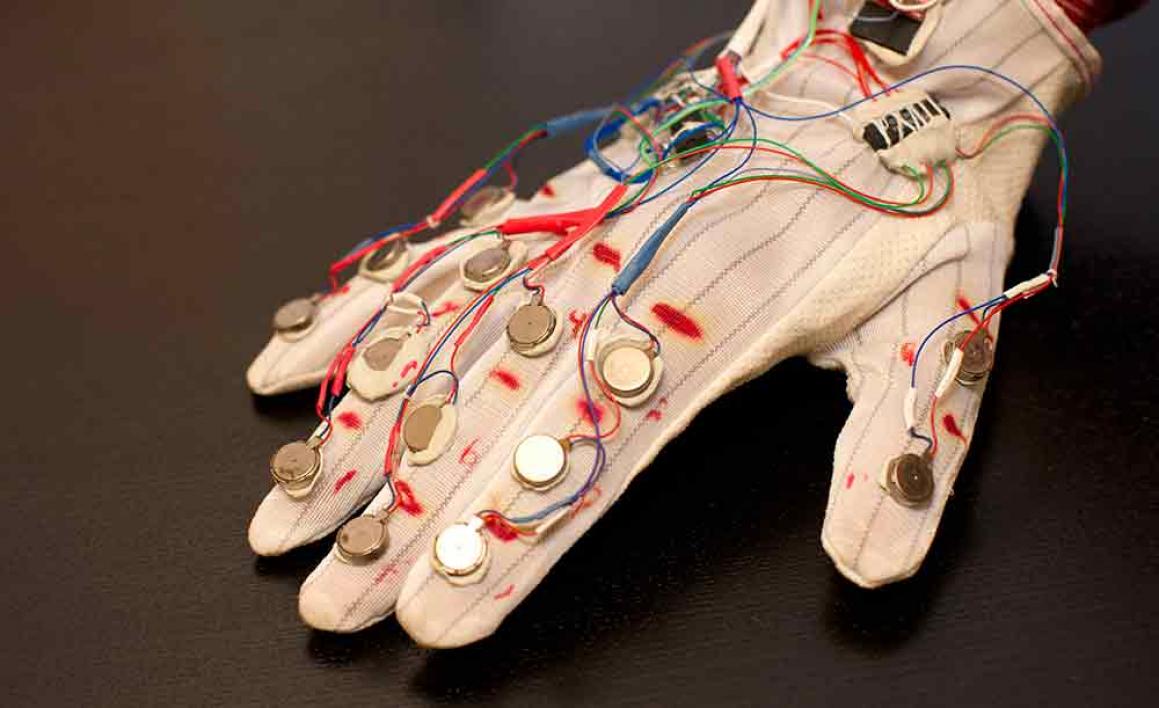 Vibro glove designed by Shantanu Bala