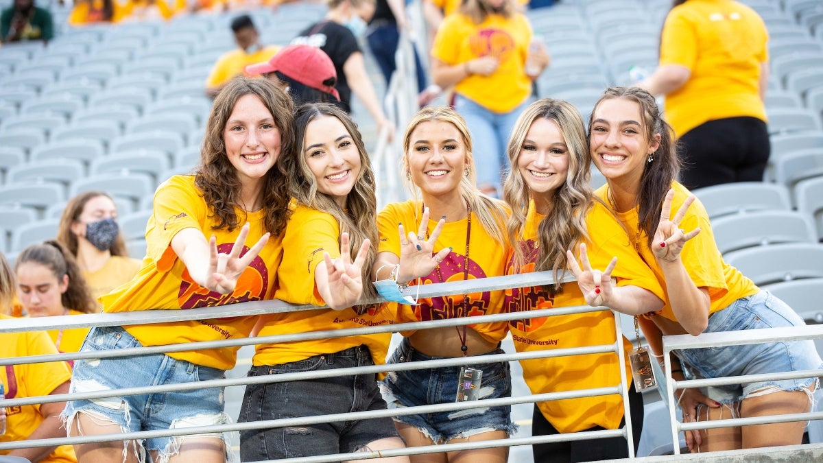 group of friends at Sun Devil Welcome