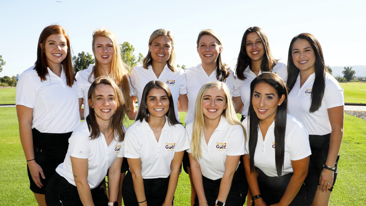 group photo of Grads to Golf Participants