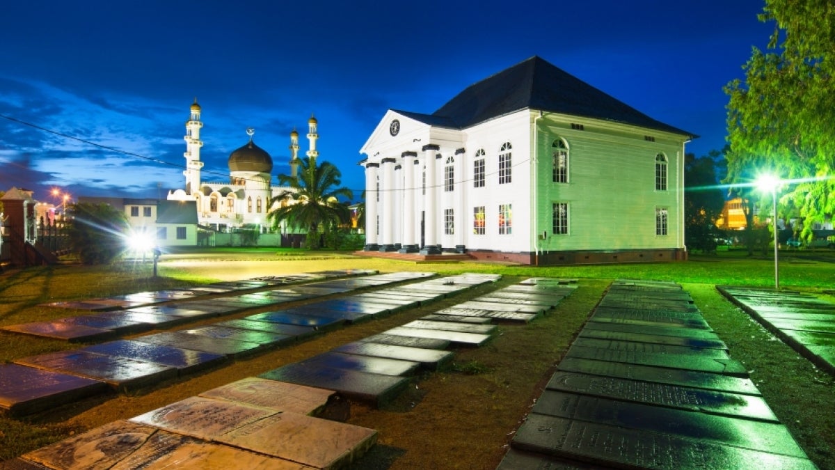 Jewish synagogue and cemetery