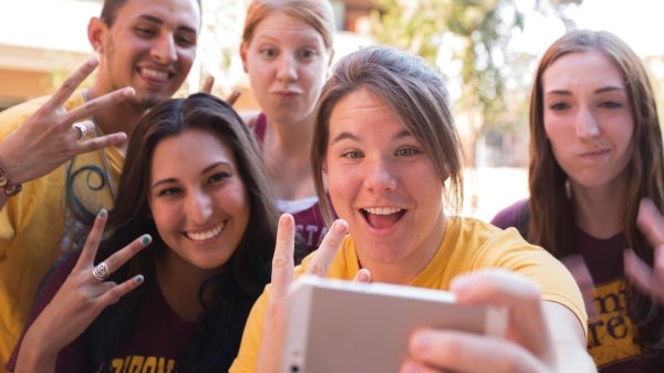 Group selfie (usie)