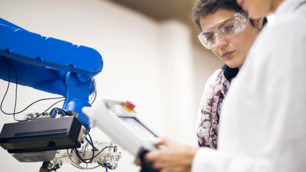 Hispanic professionals in a lab setting