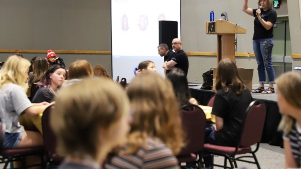 Middleschool girls attend ASU’s CyberDay4Girls 