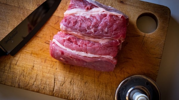 beef on cutting board