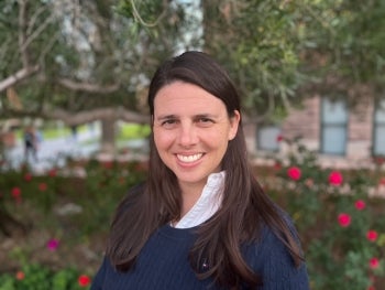 Headshot of Sara Brownell